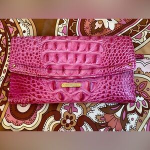 🚫SOLD🚫🌷🌷FUSCHIA PINK MELBOURNE 🌷🌷BRAHMIN  CHECKBOOK WALLET